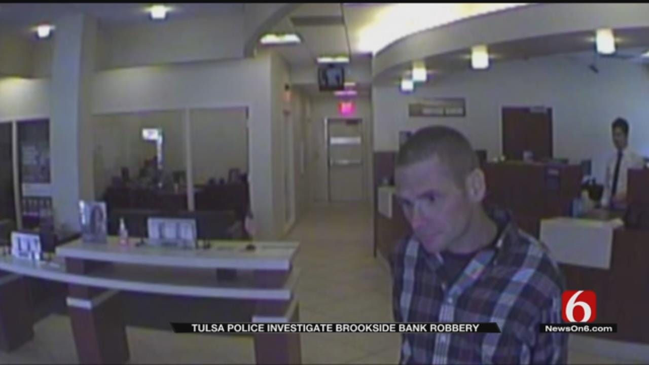 Tulsa Police Investigate Robbery At Bank Of The West