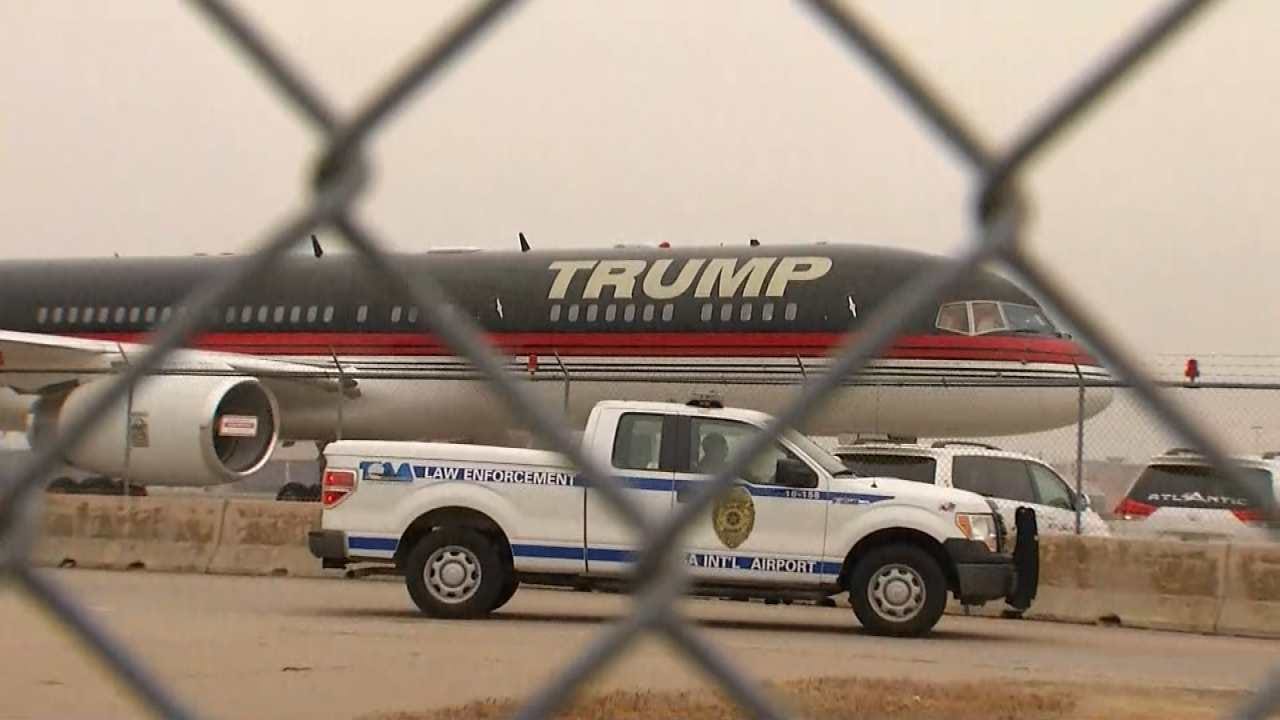 WEB EXTRA: Donald Trump Arrives In Tulsa For Rally
