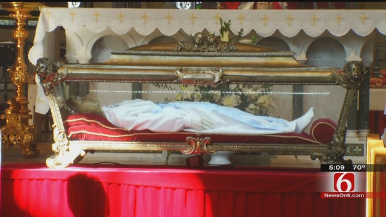 Remains Of Catholic Saint On Display In Green Country