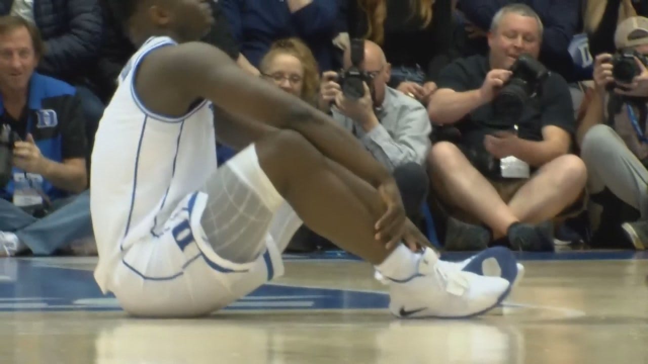 Duke's Zion Williamson Becomes Injured During North Carolina Game