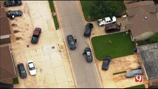 WEB EXTRA: SkyNews 9 Flies Over Search For Chase Suspect In NW OKC