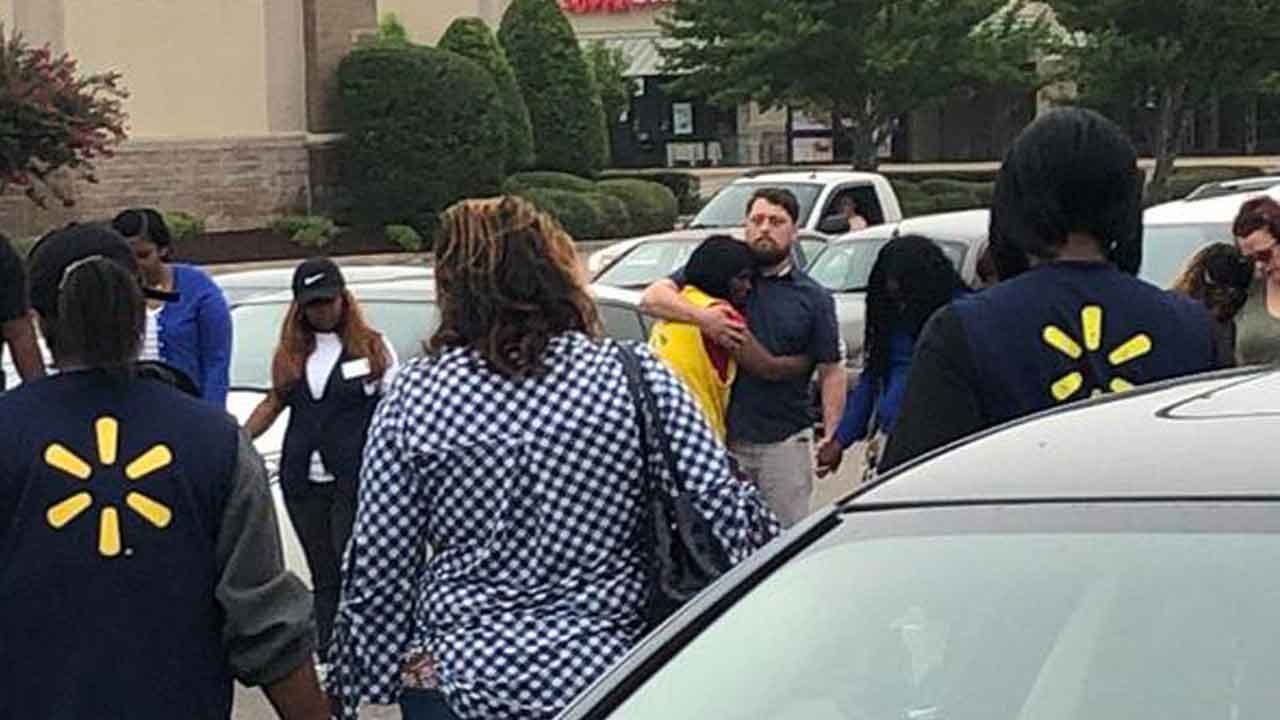 2 Killed, 2 Wounded In Shooting At Walmart In Mississippi