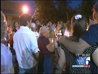 Vigil Held Following Death Of Tulsa Rib Crib Employee