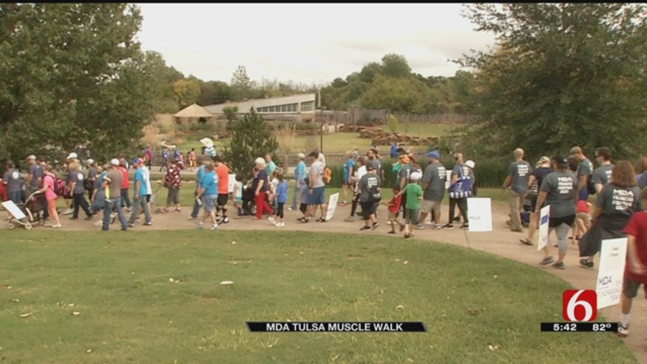 Tulsa Zoo Hosts MDA Tulsa Muscle Walk