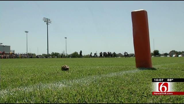 Oklahoma Youth Football Players, Coaches Battling The Heat