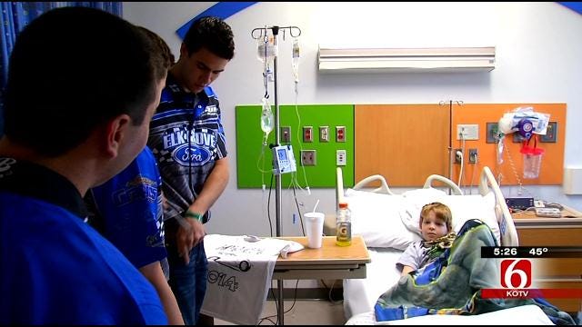 Chili Bowl Drivers Spread Cheer To Children At Tulsa Hospital