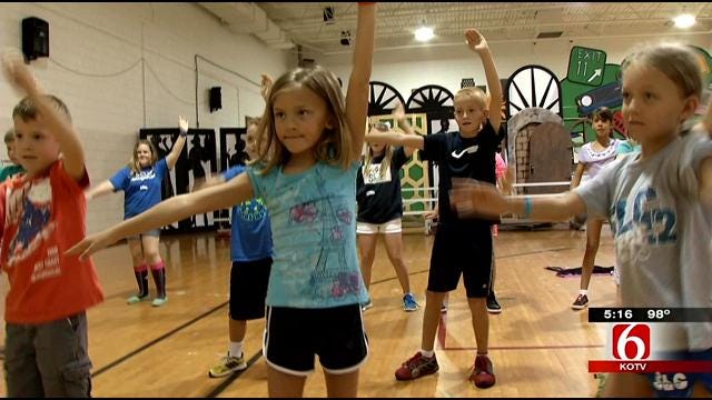 Tulsa Kids Soak Up Spotlight In Summer Performance Camp