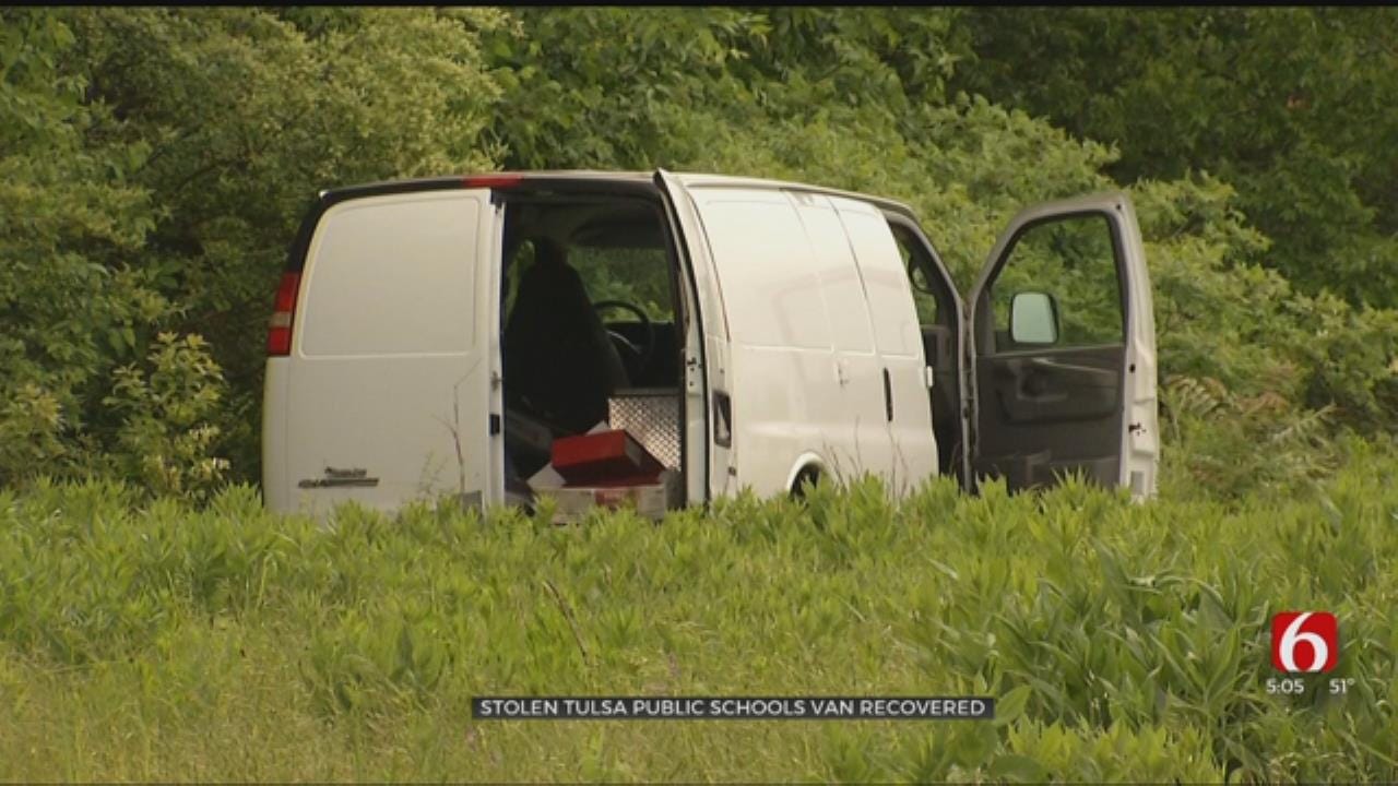 Tulsa Police Look For Thieves Who Stole TPS Van