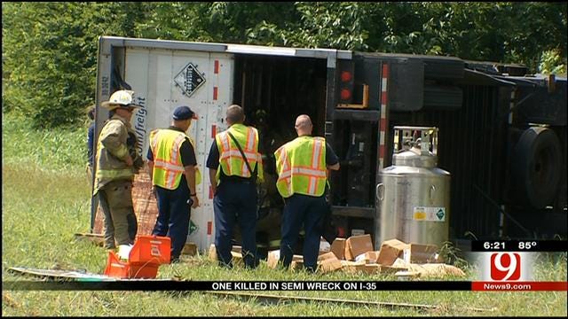 Semi Wreck Kills Man In Oklahoma County
