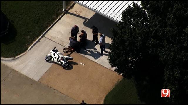 WEB EXTRA: SkyNews9 Flies Over High-Speed Chase In OKC