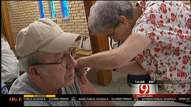 Flu Vaccine Barely Effective For Seniors, CDC Numbers Reveal