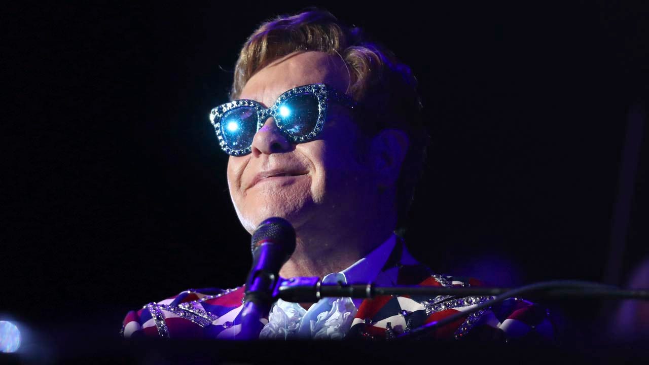 Elton John To Perform At OKC's Chesapeake Energy Arena
