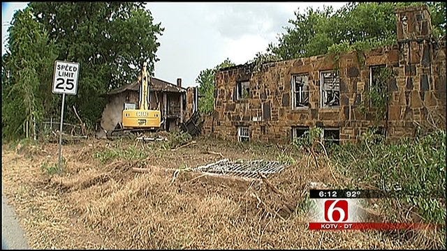 Tulsa County Continues Demolition Of Run-Down Property