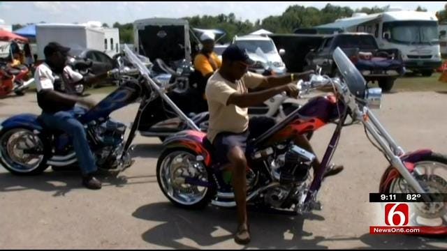 Thousands Of Bikers Burning Rubber In Tulsa At National Roundup
