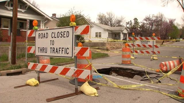 WEB EXTRA: Video Of Midtown Tulsa Sinkhole