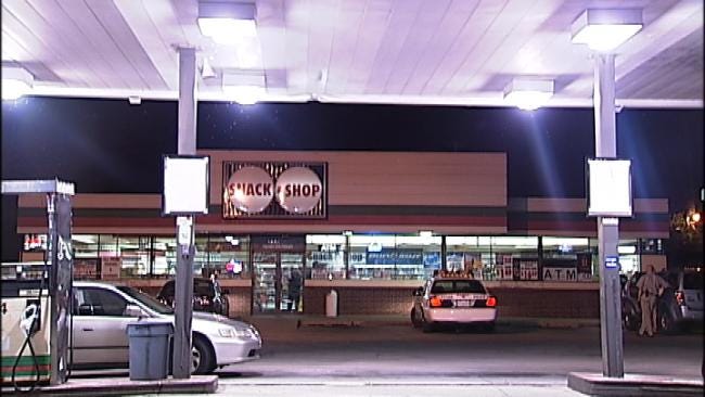 WEB EXTRA: Video From Scene Of Tulsa Convenience Store Robbery