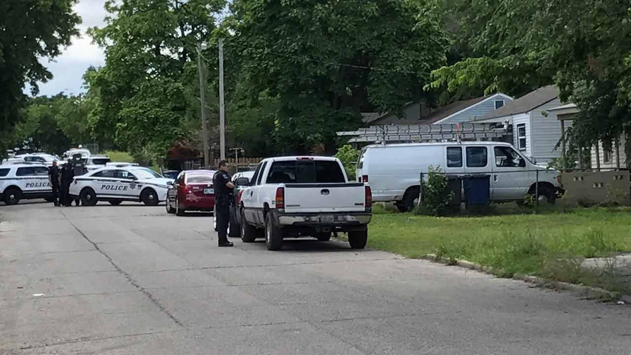 Tulsa Police Find Home Empty After Hours-Long Standoff