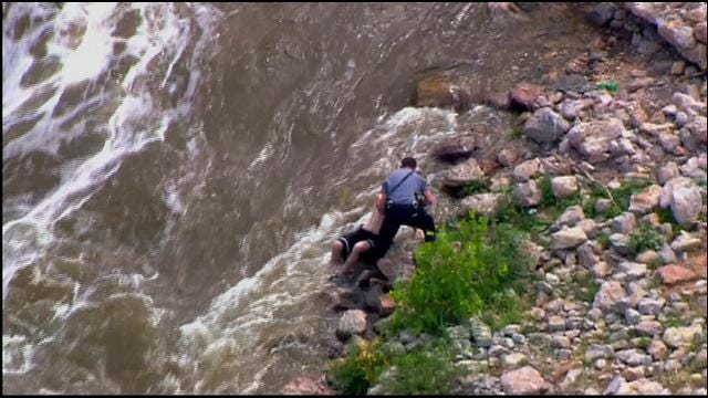 WEB EXTRA: SkyNews 9 Flies Over Water Rescue In SE OKC