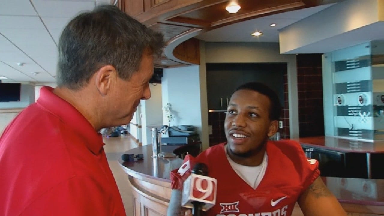Dean Goes 1-on-1 With OU Linebacker Tay Evans