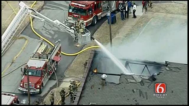 Osage SkyNews 6: Tulsa Fire Department Fights Downtown Church Building Fire