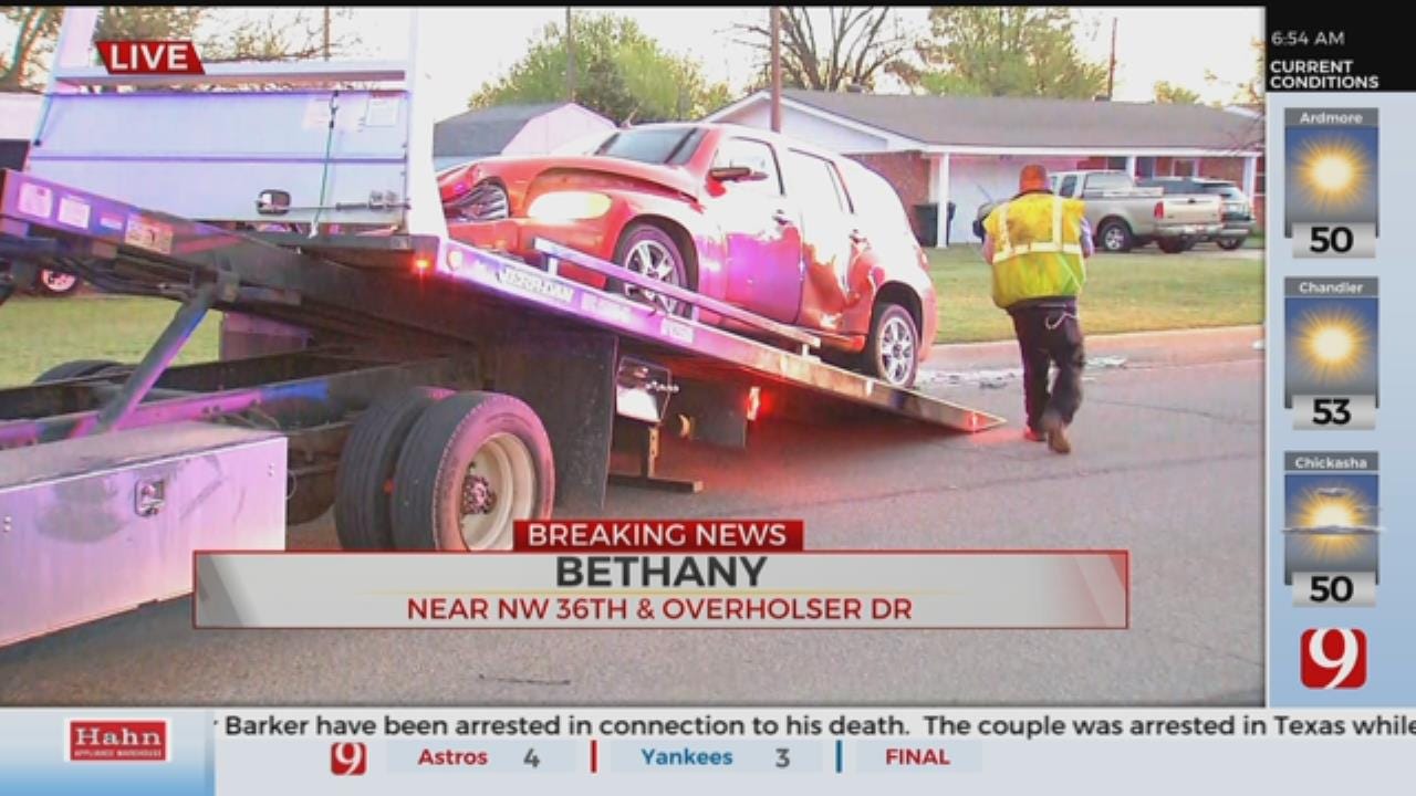 2 Taken To Hospital Following 2 Car Crash In Bethany, Witness Says