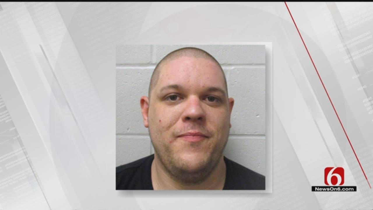 Bartlesville School Shelters In Place As Police Search For Burglary Suspect