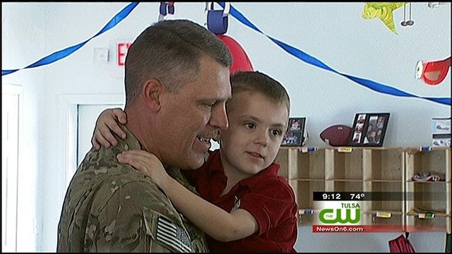 Soldier Dad Surprises 4-Year-Old Son At Claremore School