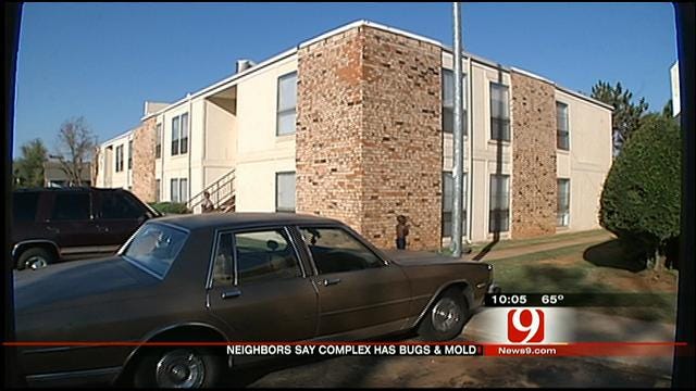 Residents: MWC Apartment Complex Infested With Bugs, Mold