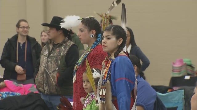 Tulsans Dance To The Beat Of 2015 At Sobriety Powwow