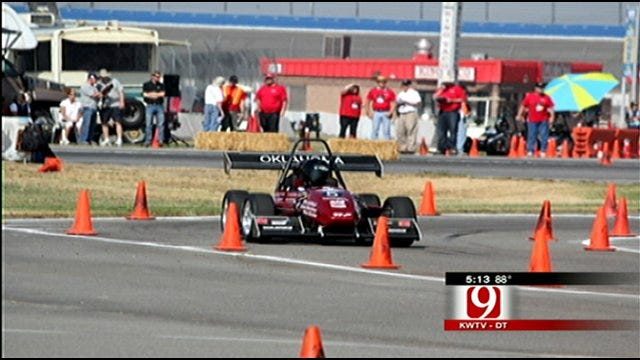 OU Engineering Students Build Race Car
