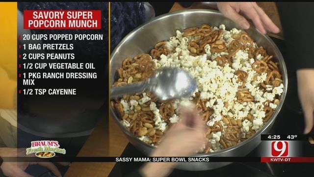 Savory Super Popcorn Munch