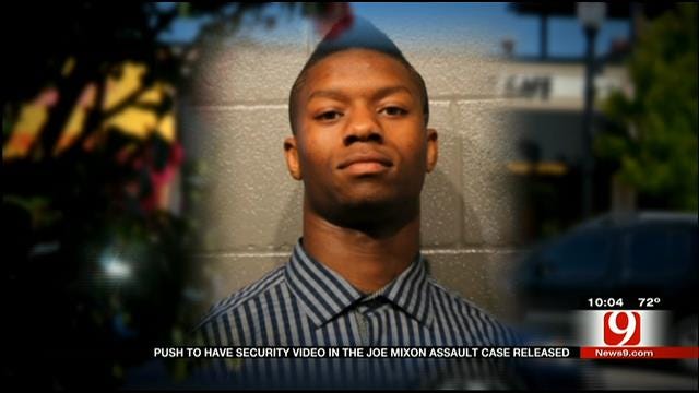 Some Pushing For Release Of Video In Joe Mixon Assault Case