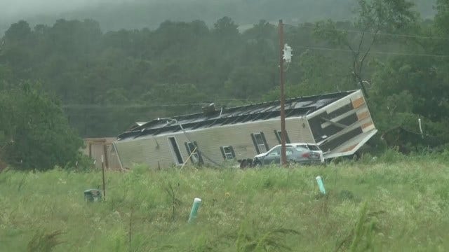 WEB EXTRA: Video From News On 6 Storm Tracker Darren Stephens Of Poteau Damage