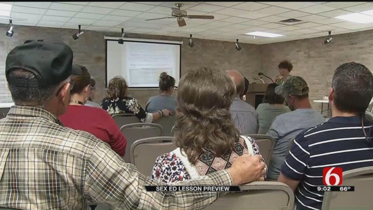 Jay Parents Learn More About Controversial Sex Ed
