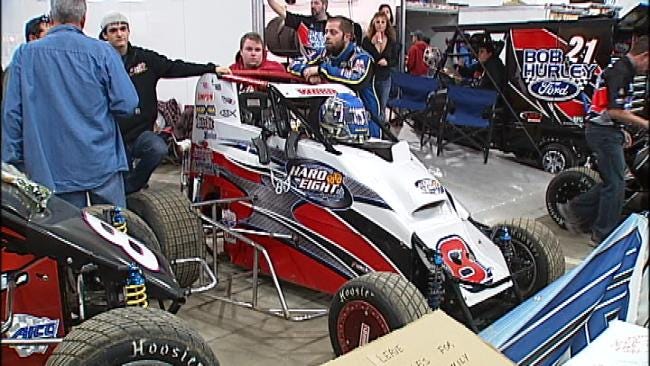 Chili Bowl Fans, Racers React To Donnie Ray Crawford's Death