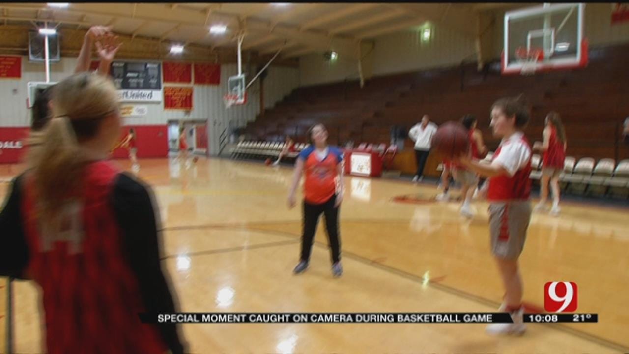 Audience Erupts For Dale Girl’s Special Shot