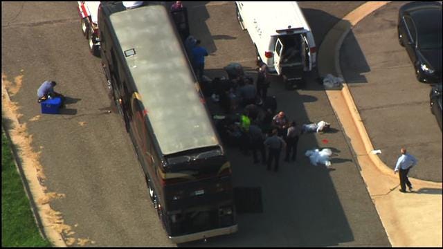 WEB EXTRA: Rapper's Tour Bus Pulled Over, Searched In OKC