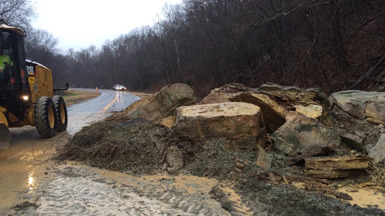 Cherokee County Rock Slide Covers Highway 10