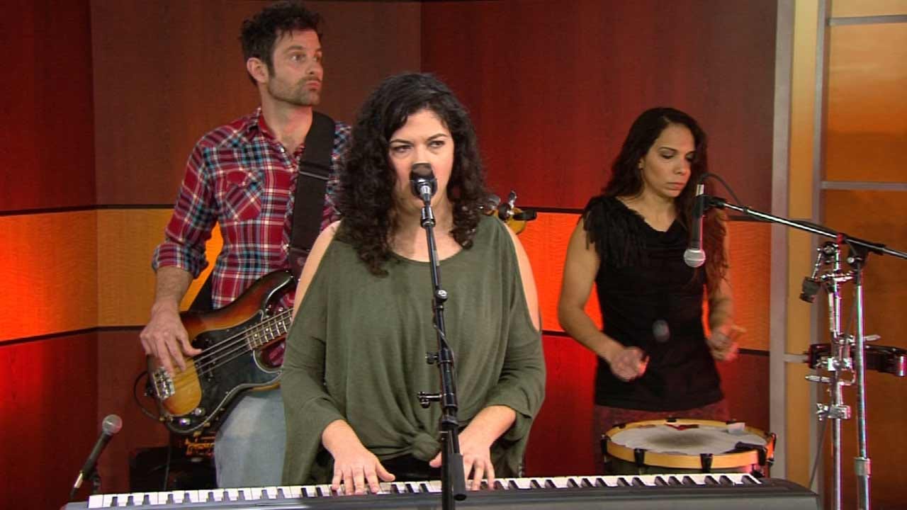 Casii Stephan & The Midnight Sun Perform On 6 In The Morning