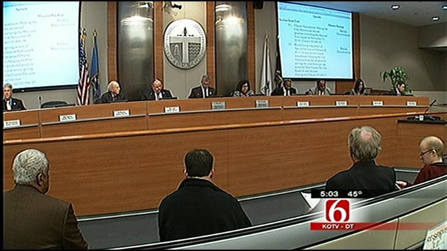 City Council Approves Tulsa's Holiday Parade Of Lights Permit 5 To 3