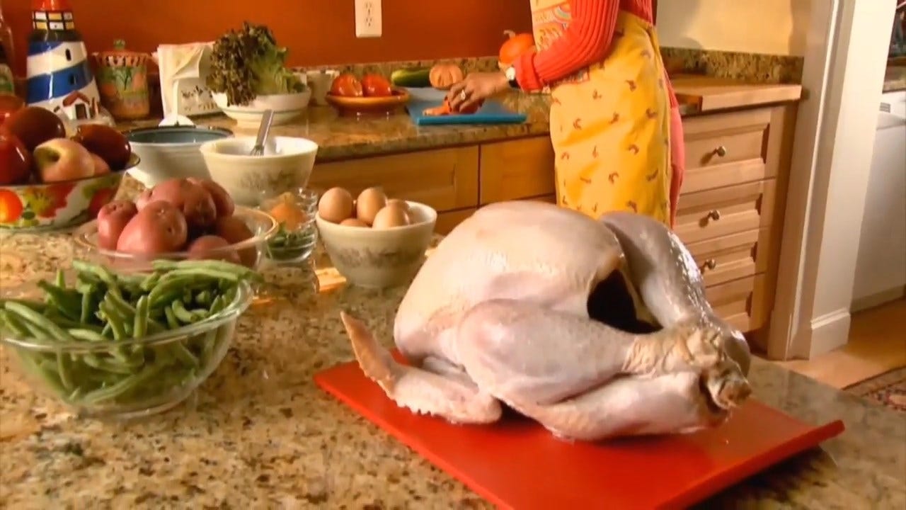 Stop! Washing Your Thanksgiving Turkey Could Spread Germs