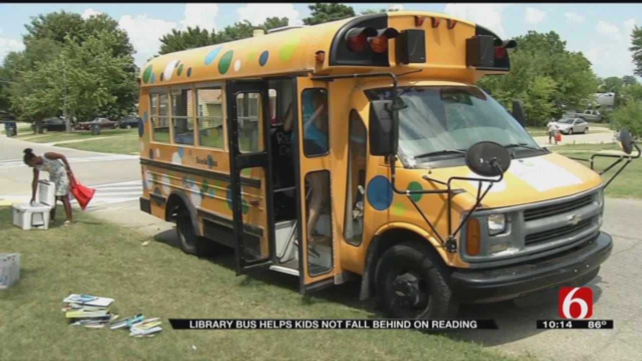 Book Bus Helping Tulsa Kids Avoid Falling Behind During Summer Break