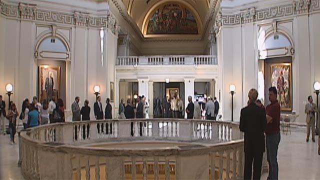 Oklahoma Lobbyists And Legislators Breaking The Law