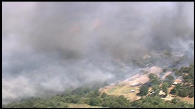 SkyNews 9 Flies Over Grass Fire In Cleveland County