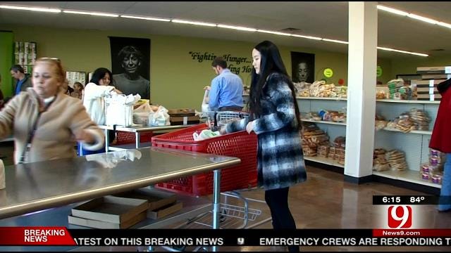 Metro Food Resource Centers Call For Volunteers