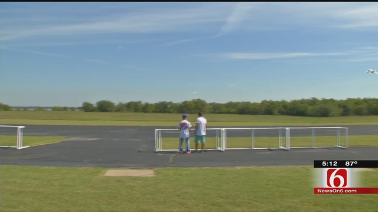 RC Flying Brings Oklahoma Family Together
