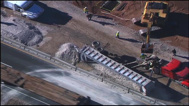 WEB EXTRA: Dump Truck Spills Gravel Along I-35 In Norman