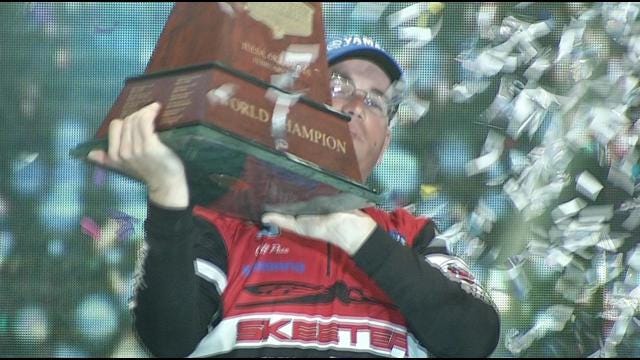Pace Setter: Mississippi Angler Reels In 2013 Bassmaster Classic Title