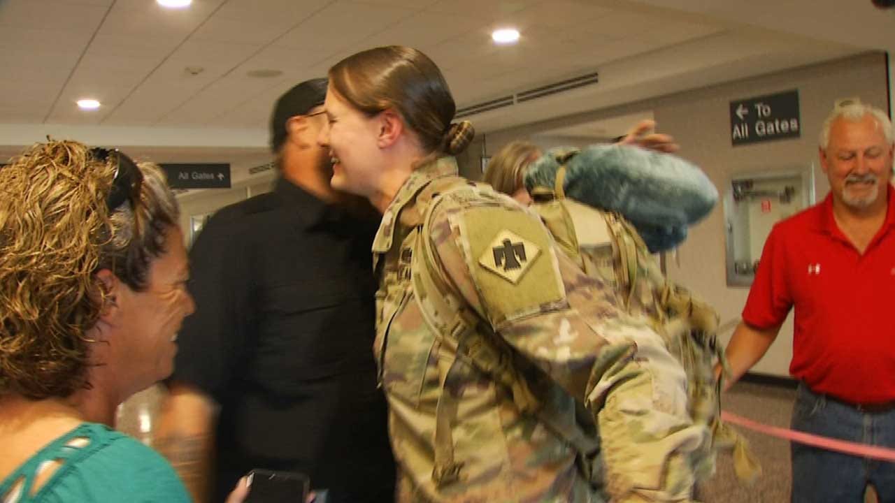 Oklahoma Families Welcome Soldiers Back From Afghanistan