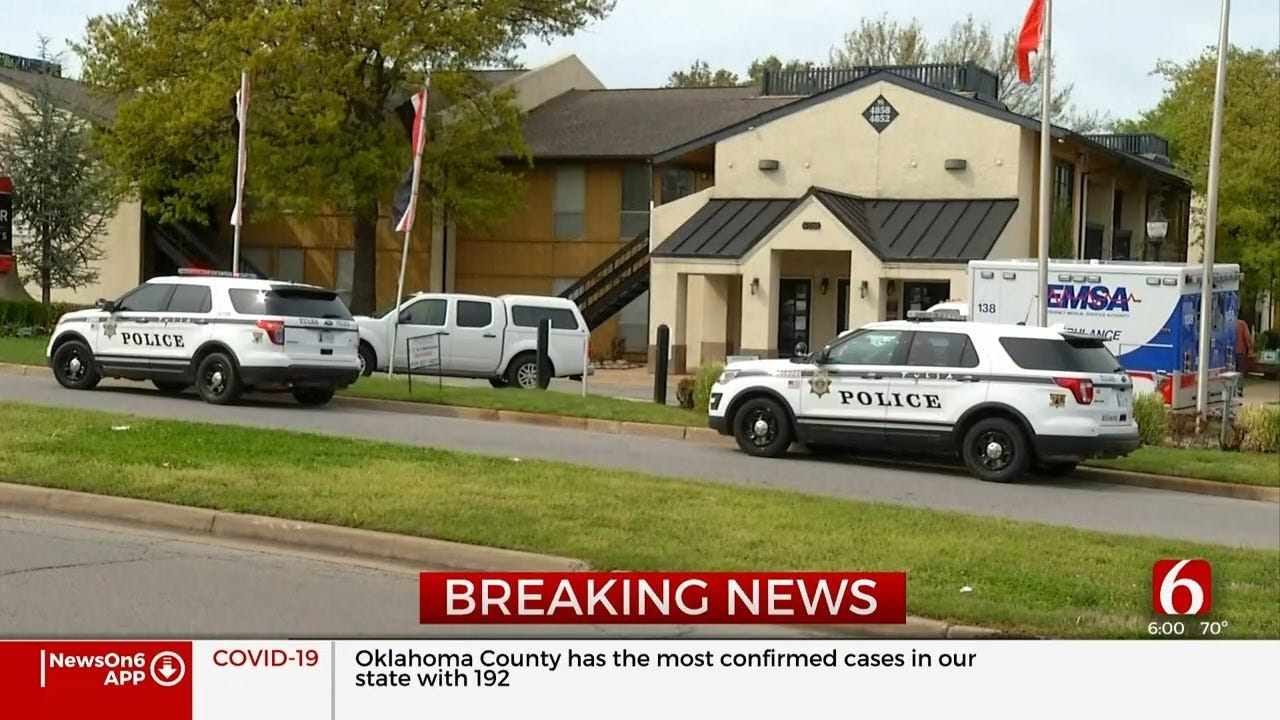 Tulsa Police: 1 In Custody, 2 Dead After Shooting At Apartment Complex